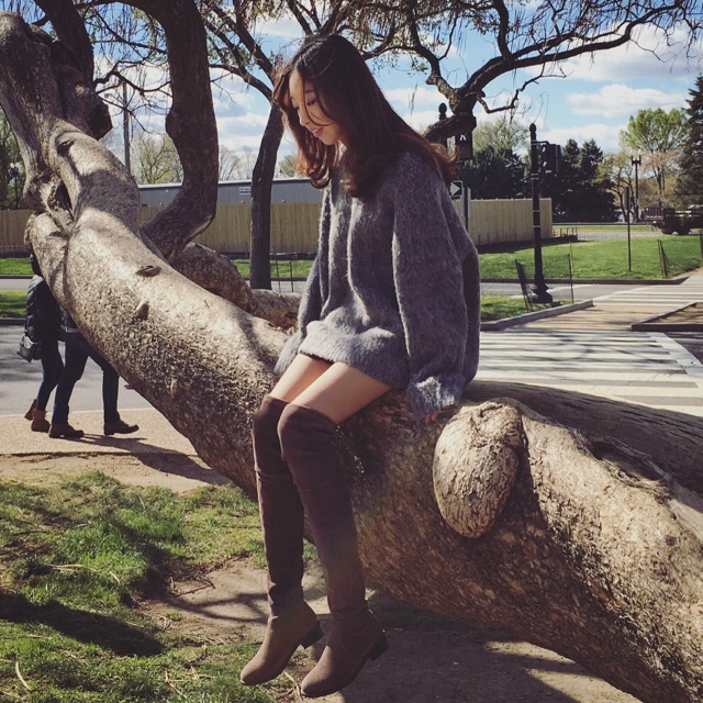 $449.99(原价 $798) Stuart Weitzman Midland