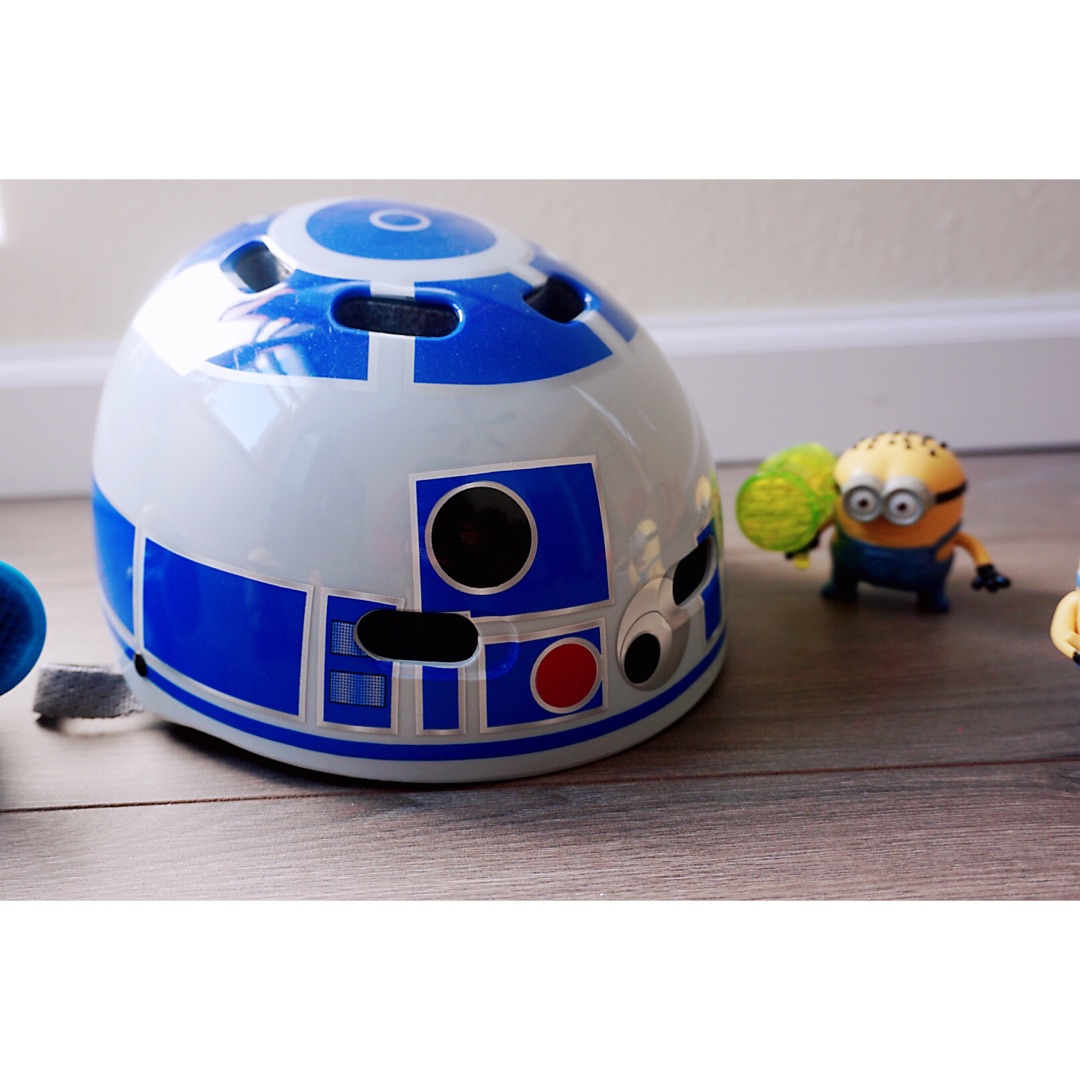 bell 星球大战主题儿童自行车头盔 $12.7(原价$21.99) - 北美省钱快报